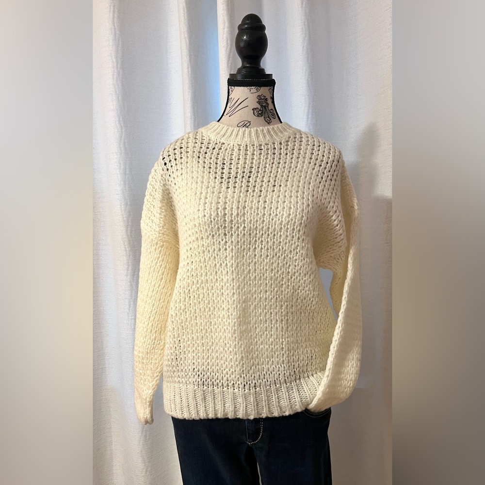 Forever 21 Cream Knit Sweater